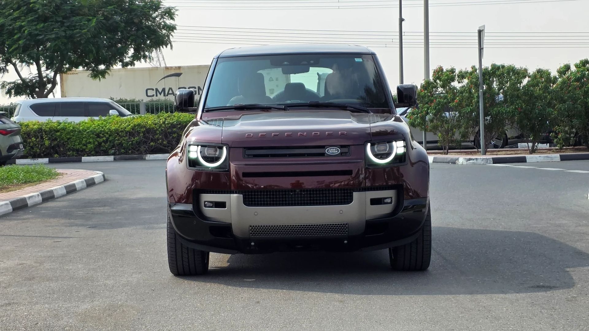 2026 Land Rover Defender photo 3