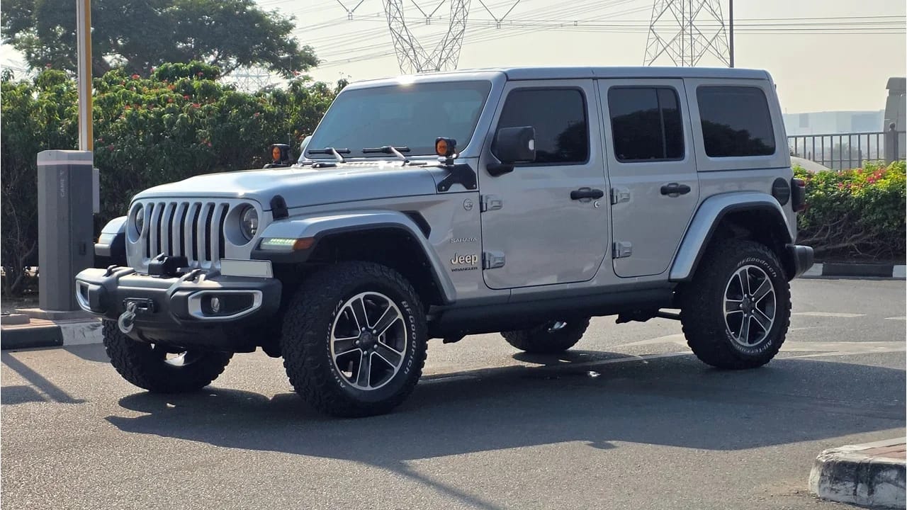 2023 Jeep Wrangler photo 4