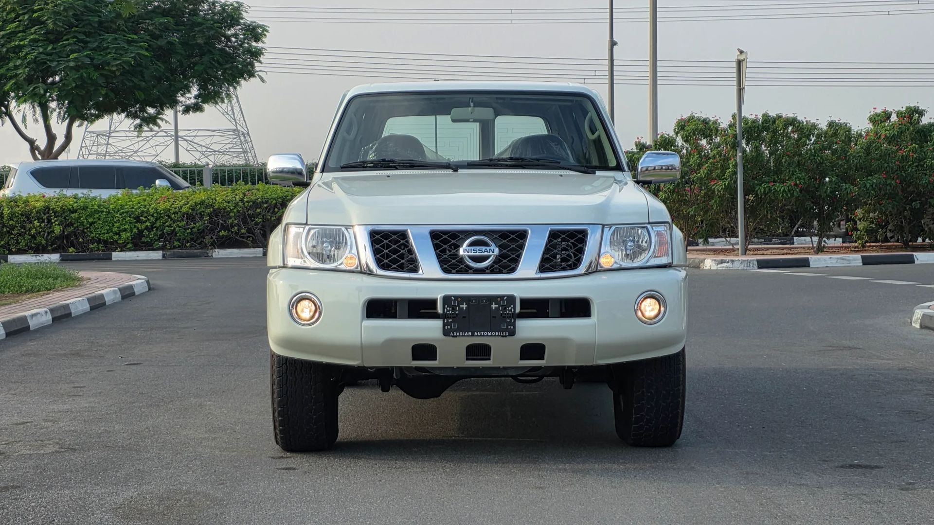 2024 Nissan Patrol Safari photo 3