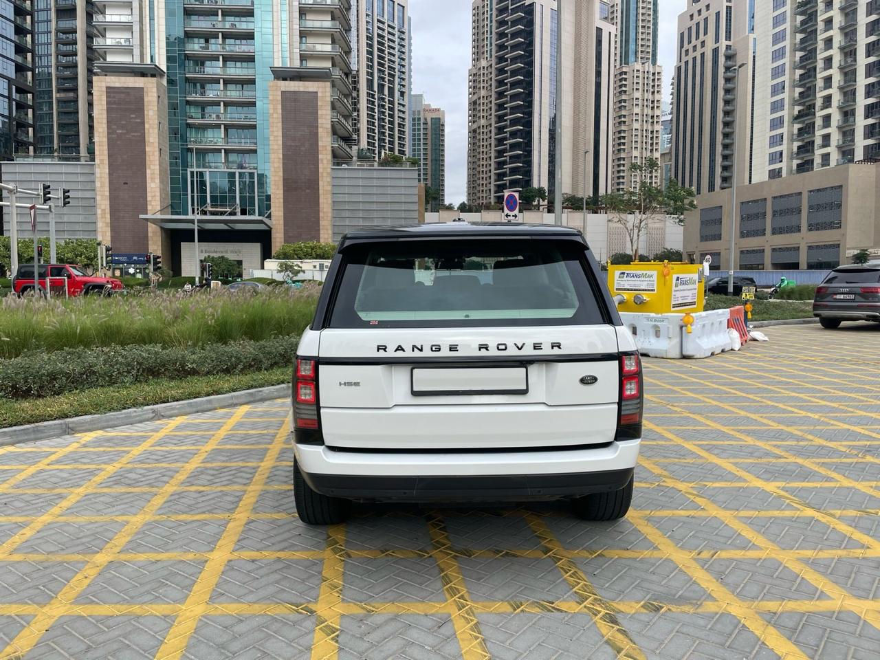 2016 Land Rover Range Rover HSE photo 3