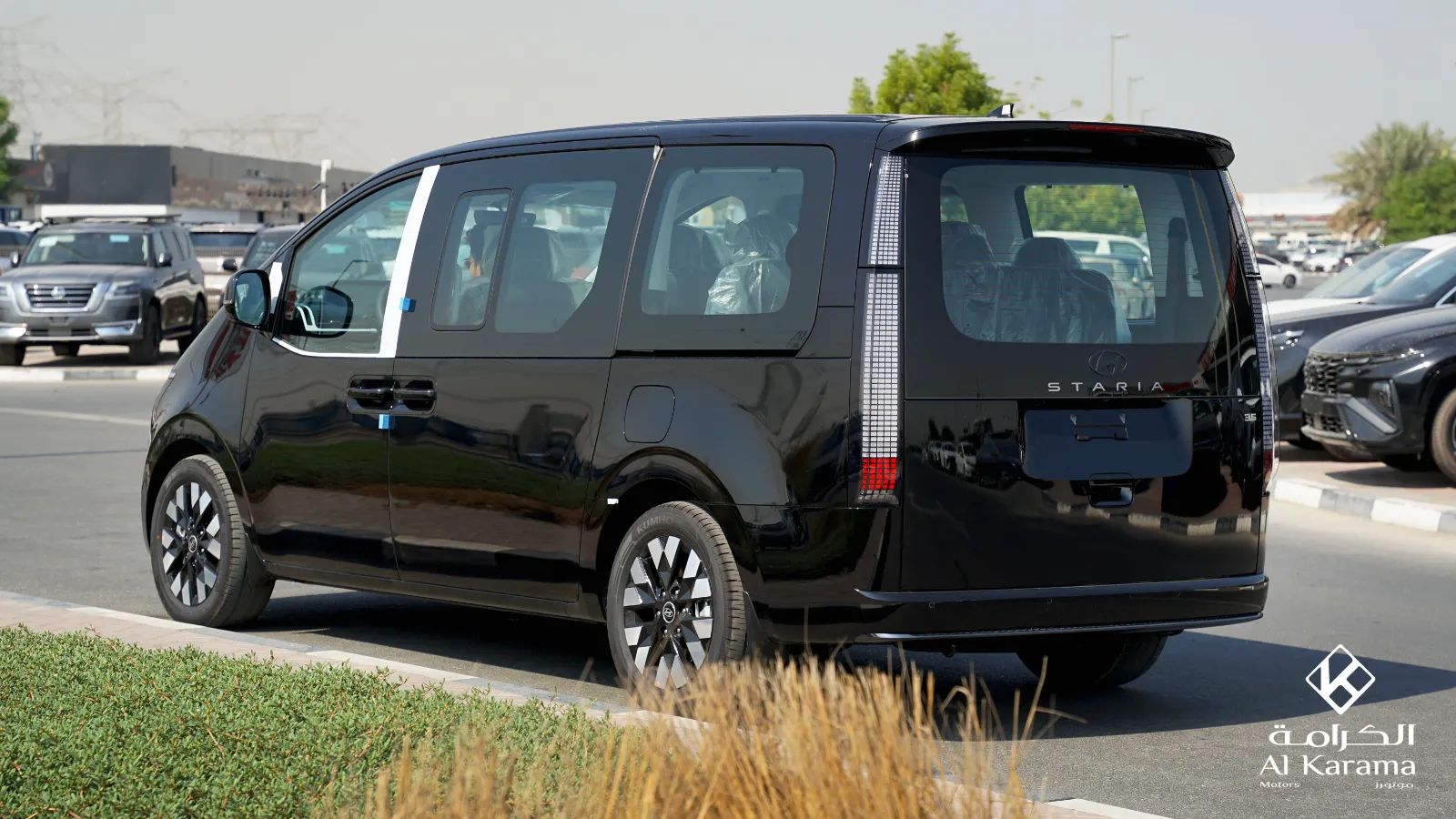2026 Hyundai Staria photo 4