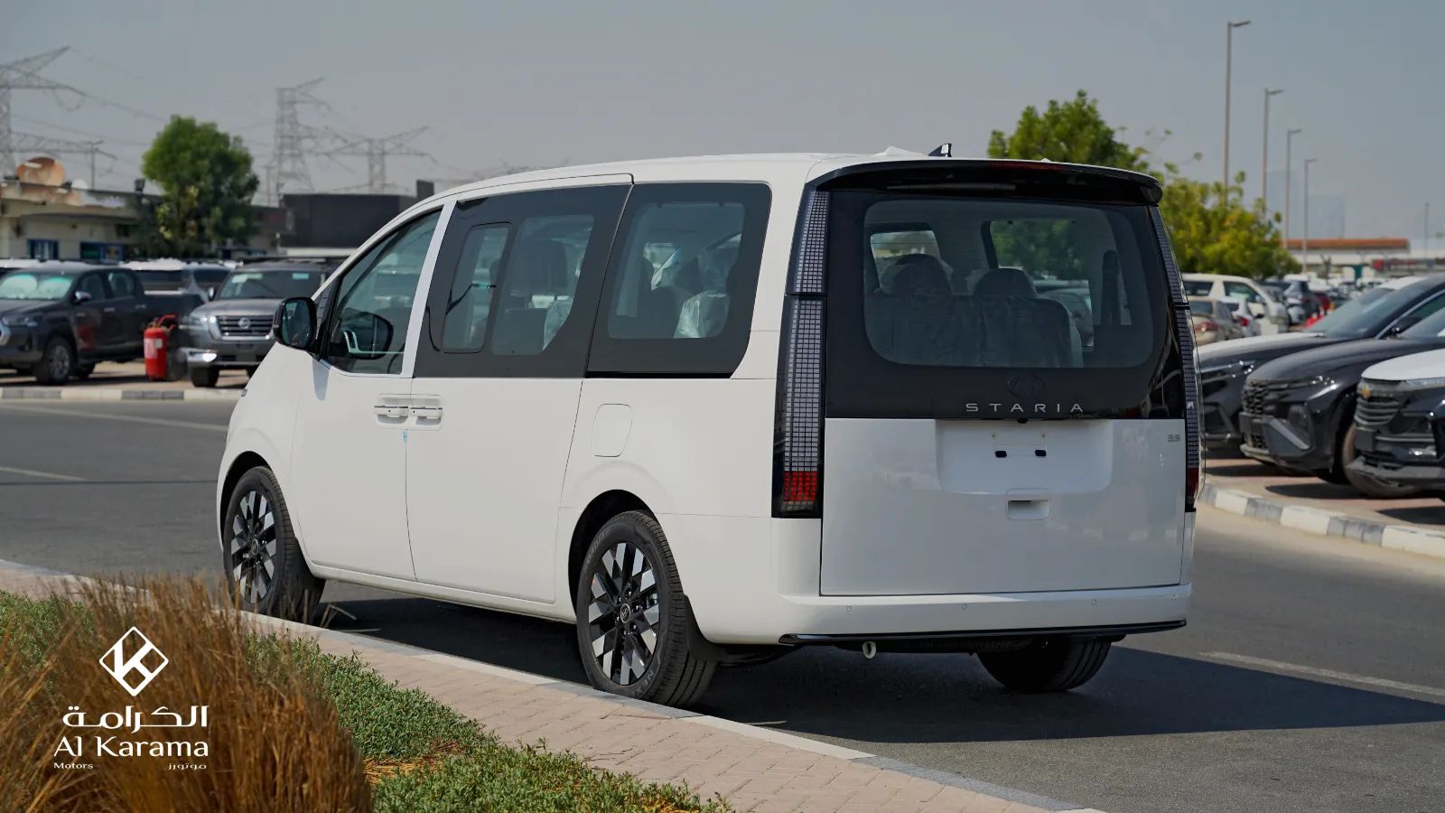 2026 Hyundai Staria photo 5