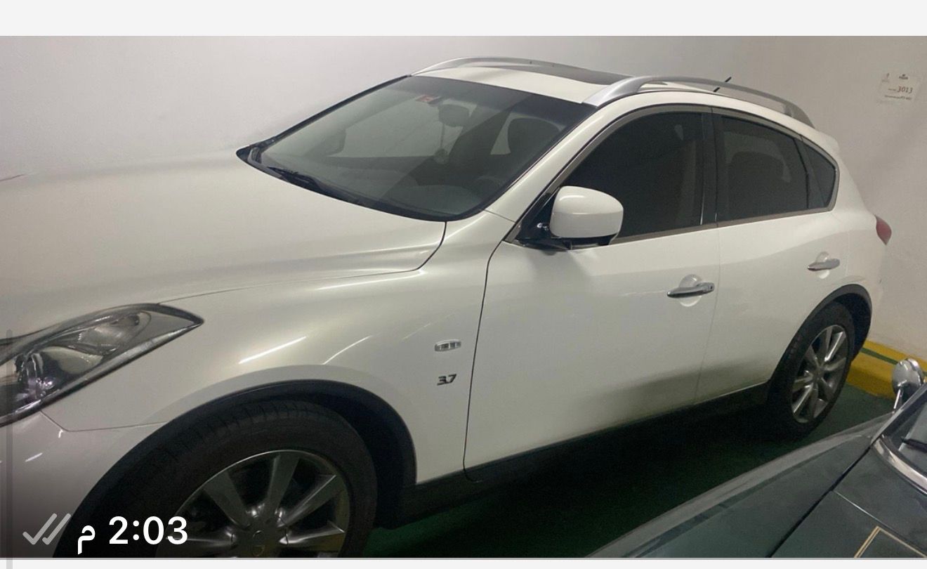2015 Infiniti QX50 photo 2