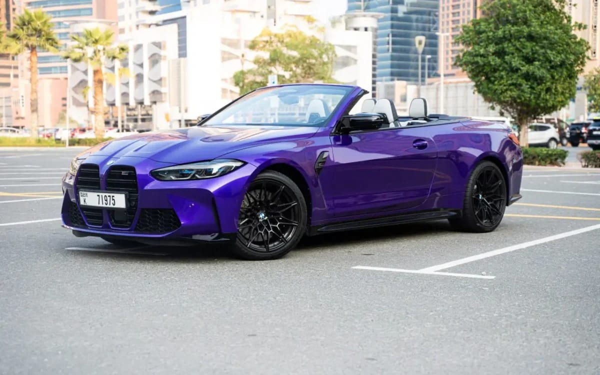 2022 BMW M4 photo 2