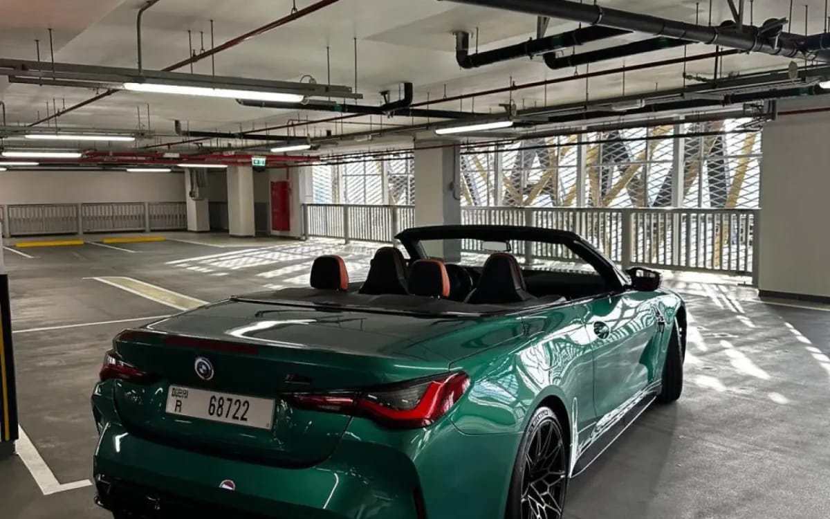 2022 BMW M4 photo 4