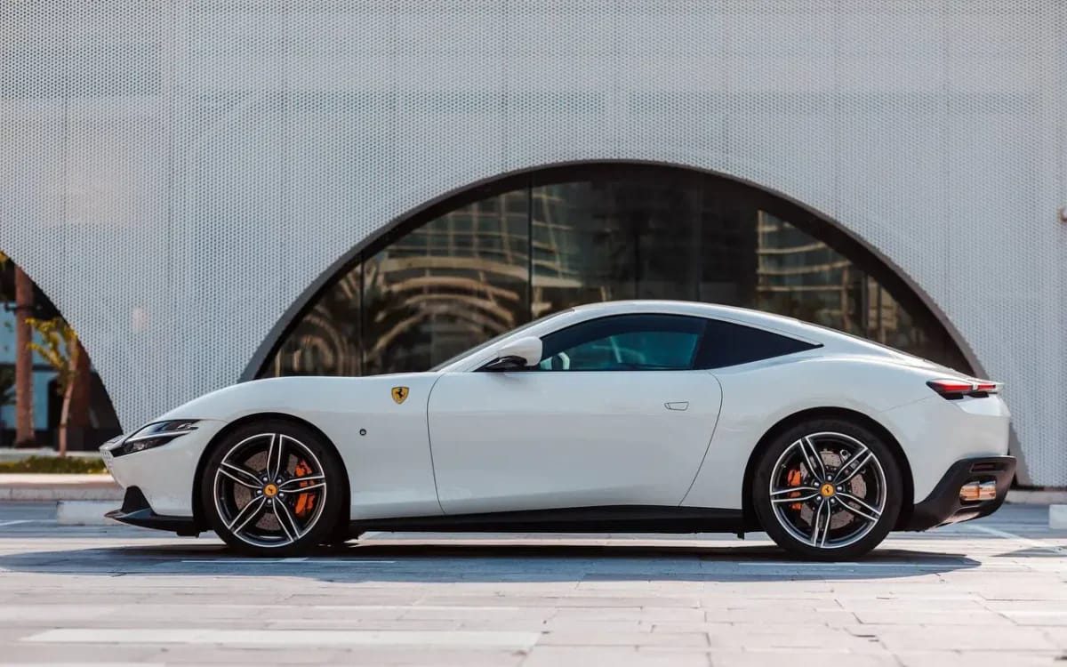 2022 Ferrari Roma