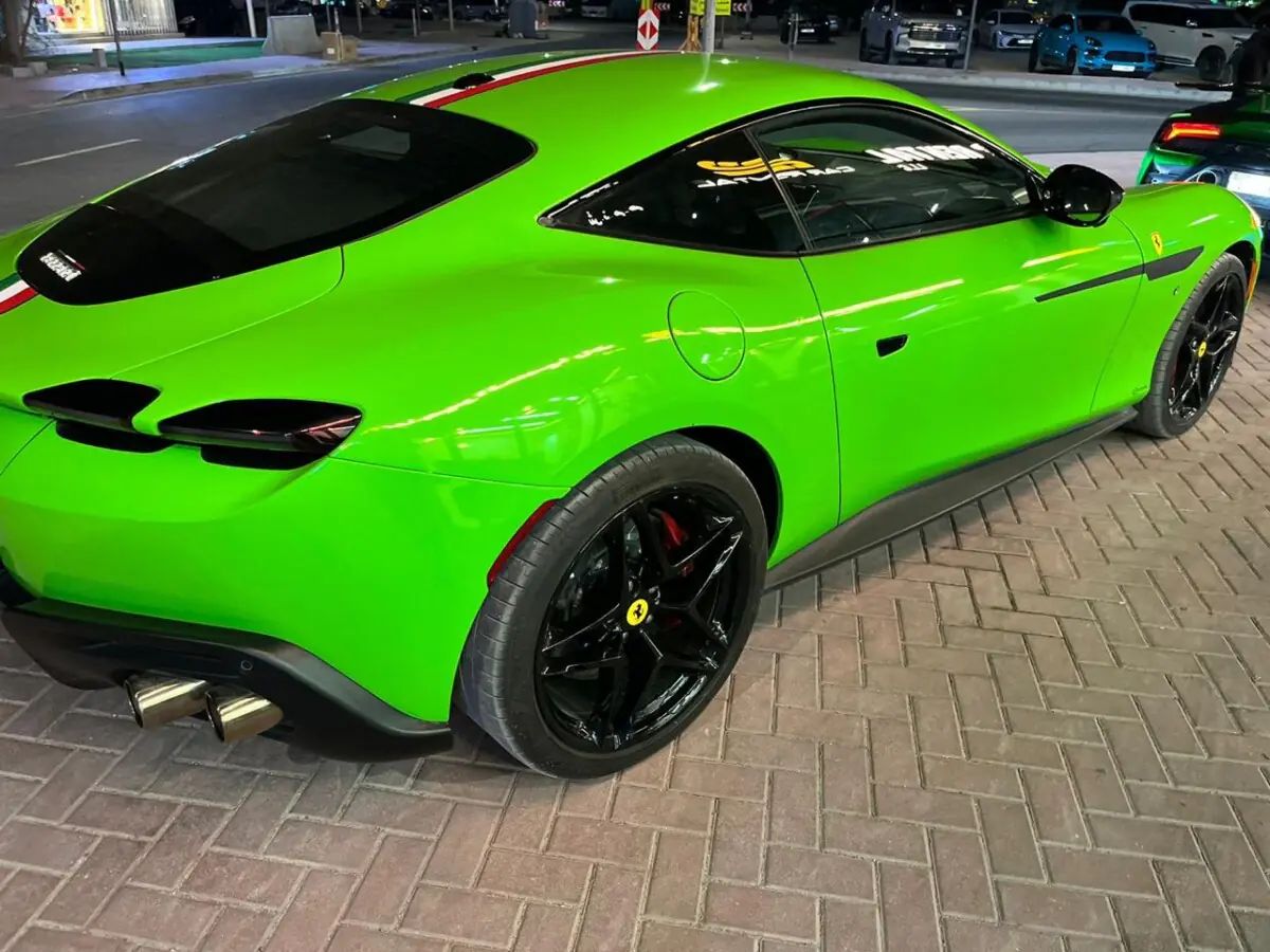 2023 Ferrari Roma photo 3