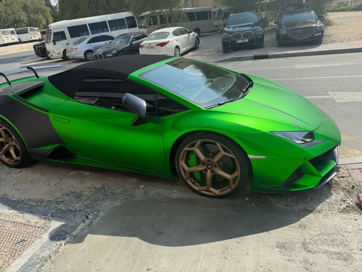 2022 Lamborghini Evo Spyder photo 4
