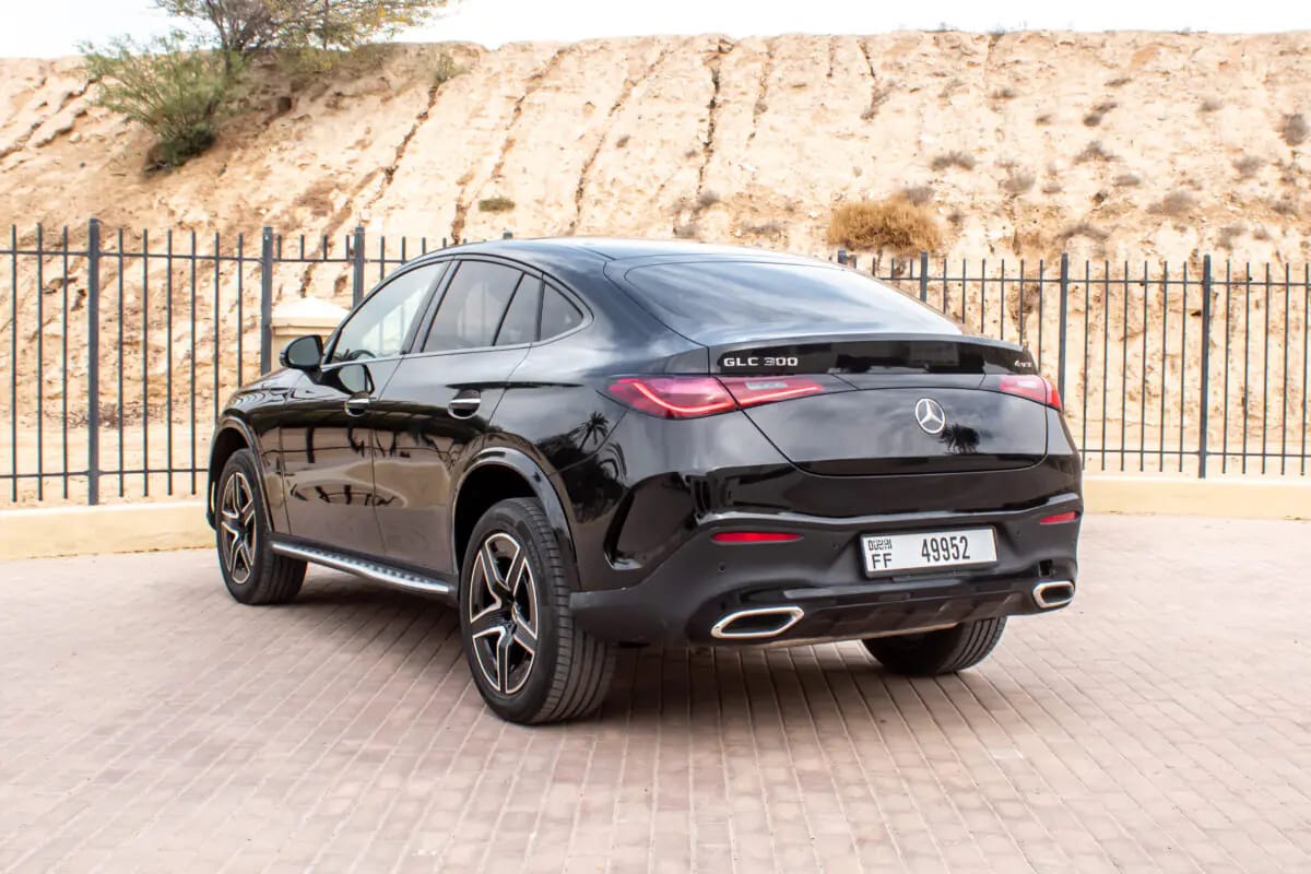2024 Mercedes-Benz GLC photo 3