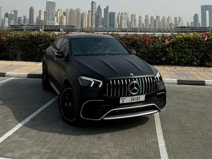 2022 Mercedes-Benz GLE photo 2
