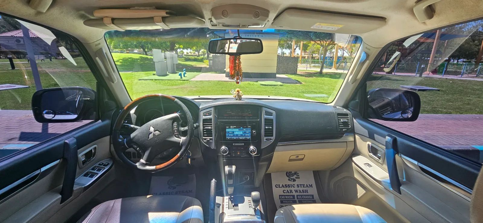 2016 Mitsubishi Pajero photo 5