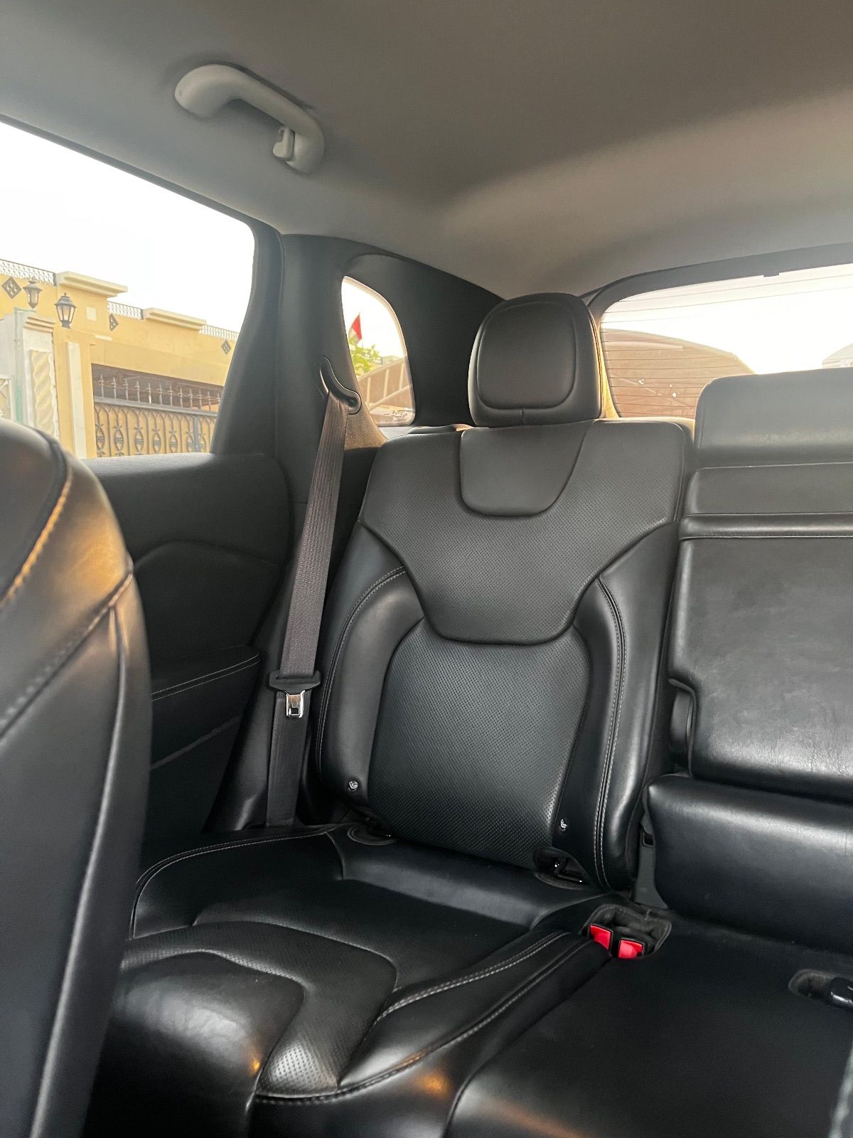 2018 Jeep Cherokee photo 5