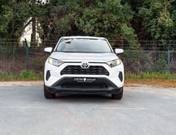 Toyota RAV4 listed on CarsClub