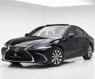2020 Lexus ES300h Platinum