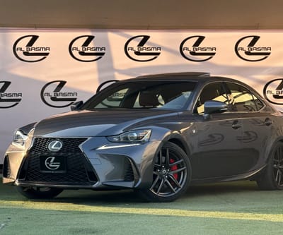 2017 Lexus IS300 Platinum
