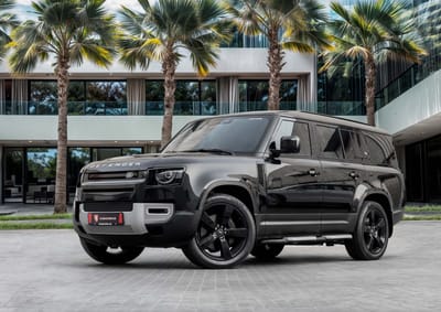 2023 Land Rover Defender P400 130 SE