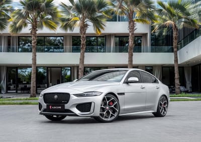 2021 Jaguar XE P300 HSE