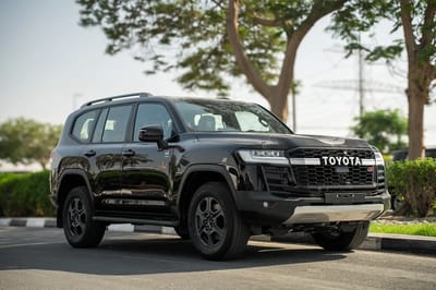 2025 Toyota Land Cruiser 300 GR Sport Hybrid 3.5L, Export Ready
