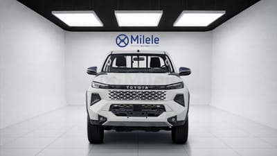 2025 Toyota Hilux DC Travo Body KIT 2.7P AT 4X4