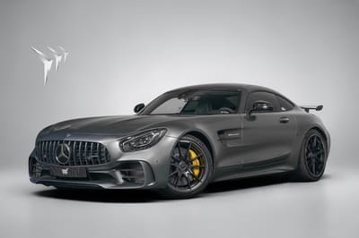 2018 Mercedes AMG GT R 4.0L V8 Biturbo Luxury Sports Coupe