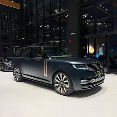 2024 Land Rover Range Rover 4.4L V8 Luxury 4WD SUV Saudi