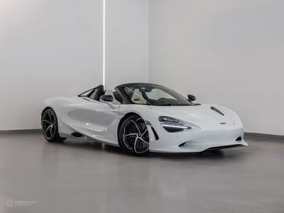 2024 McLaren 750s Spider 5,600 KM Only available in Qatar