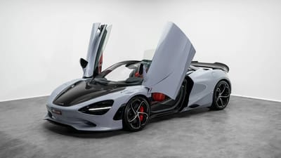 McLaren 750s Spider 5,630 KM MSO - Ceramic Grey
