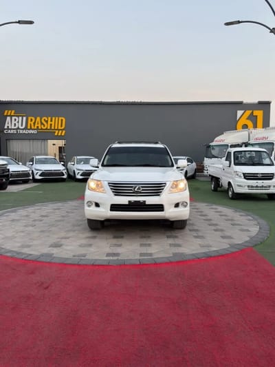 2010 Lexus LX570 GCC Specs