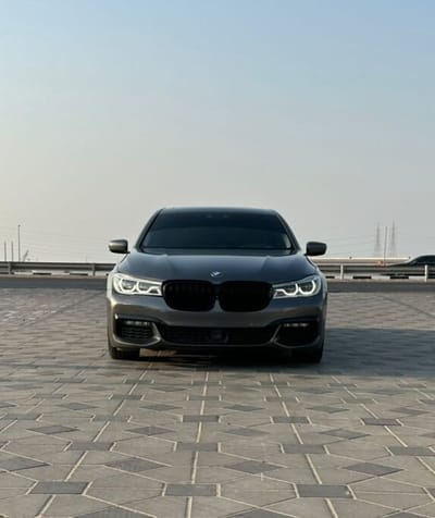 2016 BMW 750