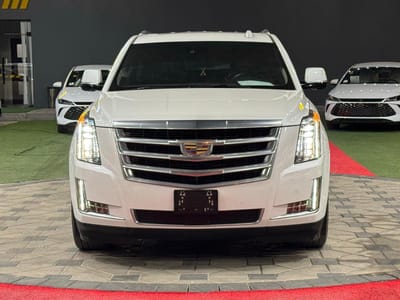 2016 Cadillac Escalade GCC Specs