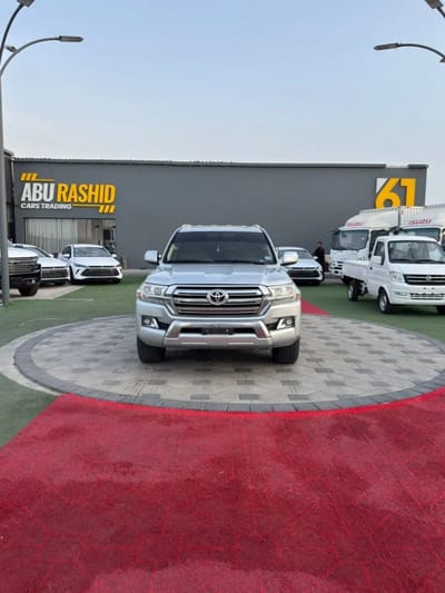 2017 Toyota Land Cruiser EXR GCC Specs