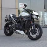 2019 Triumph Speed Triple 1050cc Naked Bike for Sale In Sharjah photo 2
