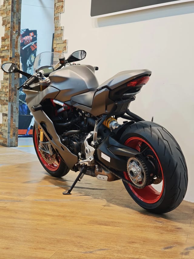 For Sale 2018 Ducati Supersport S  photo 3