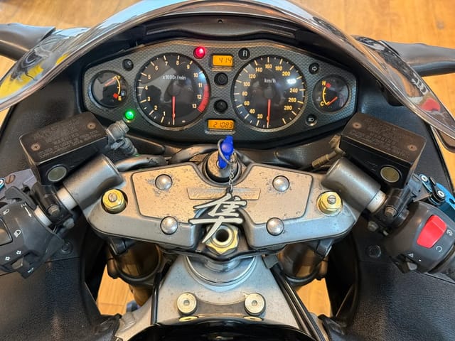 For Sale 2004 Suzuki Hayabusa GSX1300R photo 4