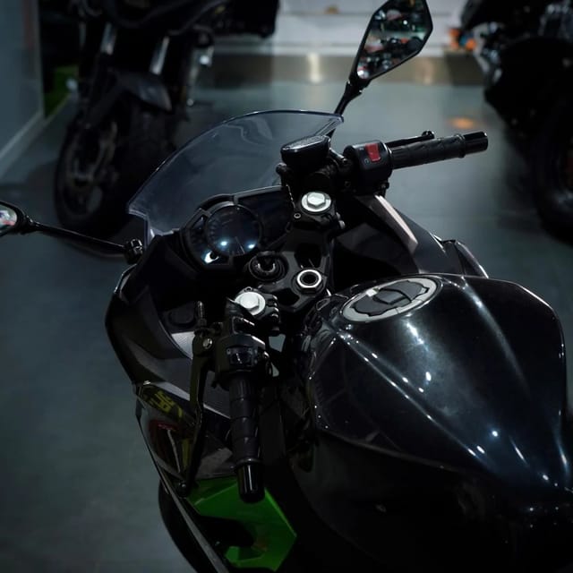 For Sale 2022 Kawasaki Ninja 400  photo 2