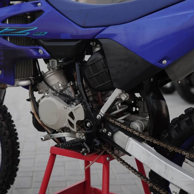 Yamaha YZ85 2024 85cc 2-Stroke Motocross Bike In Sharjah photo 2