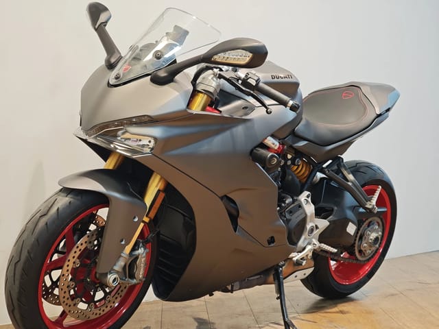 For Sale 2018 Ducati Supersport S  photo 2