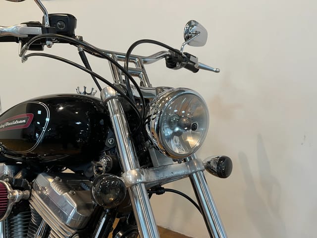 For Sale 2009 Harley-Davidson XL883 C photo 3