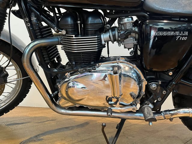 For Sale 2015 Triumph Bonneville T100  photo 2