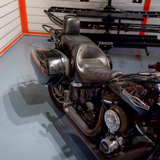 2019 Used Harley Davidson Sport Glide Motorcycle for Sale In Dubai photo 4