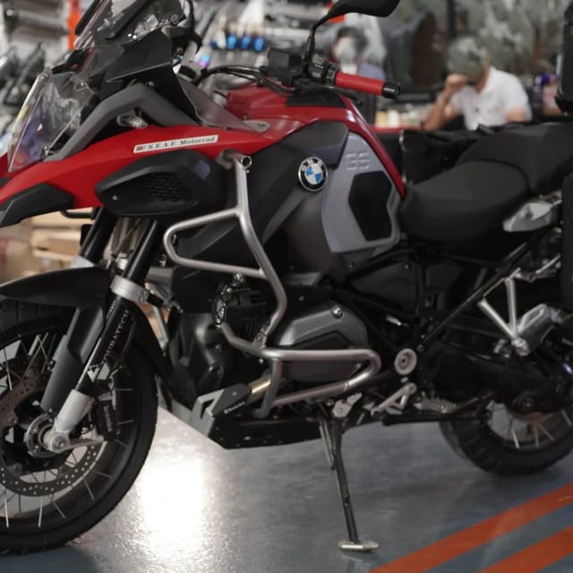 BMW R 1200 GS 2015 Japan Spec Motorcycle In Dubai photo 5