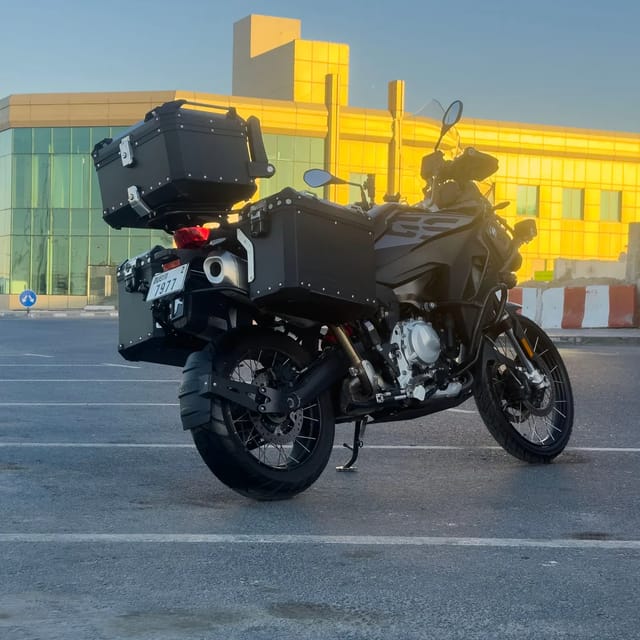 Used 2022 BMW GS 850 Adventure Motorcycle for Sale In Dubai photo 2