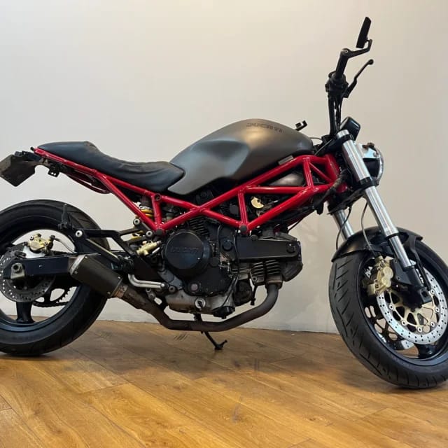 THE ORIGINAL NAKED: Buy 2002 DUCATI MONSTER 620 photo 3