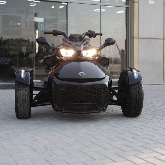 2022 Can-Am Spyder F3 photo 2