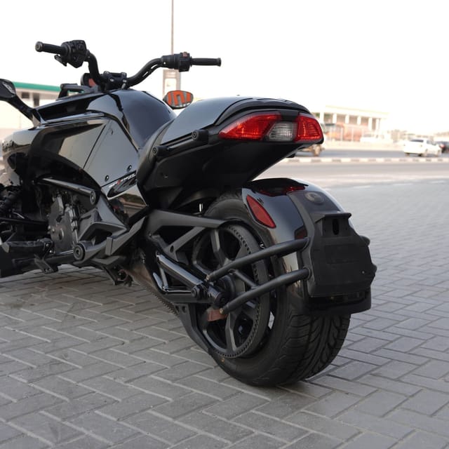 2022 Can-Am Spyder F3 photo 3