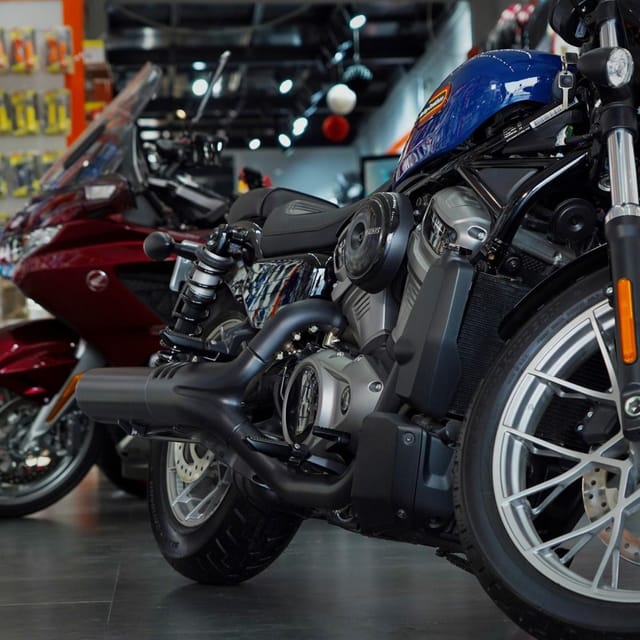 2023 Harley-Davidson Nightster photo 2