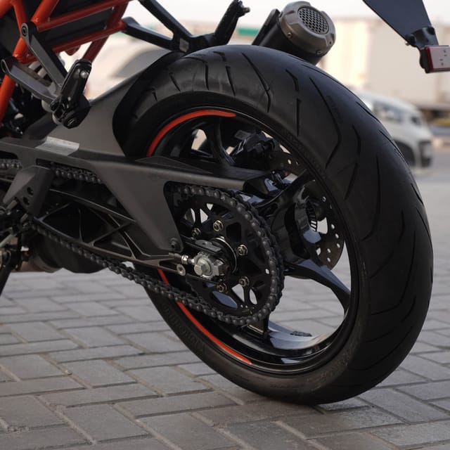 2022 KTM RC 390 photo 4