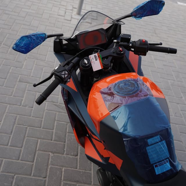 2022 KTM RC 390 photo 5