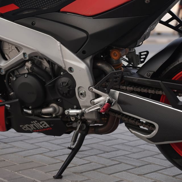 2022 Aprilia RS 1100 photo 3
