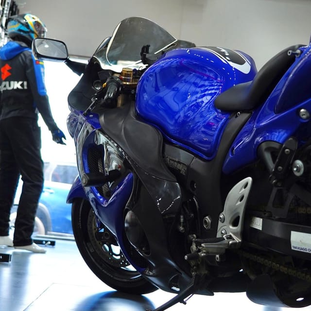 2017 Suzuki Hayabusa photo 4